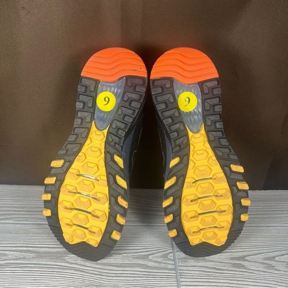 New Balance 410 v7 Black Orange Trail Running Shoe Mens 9 - Picture 6 of 9